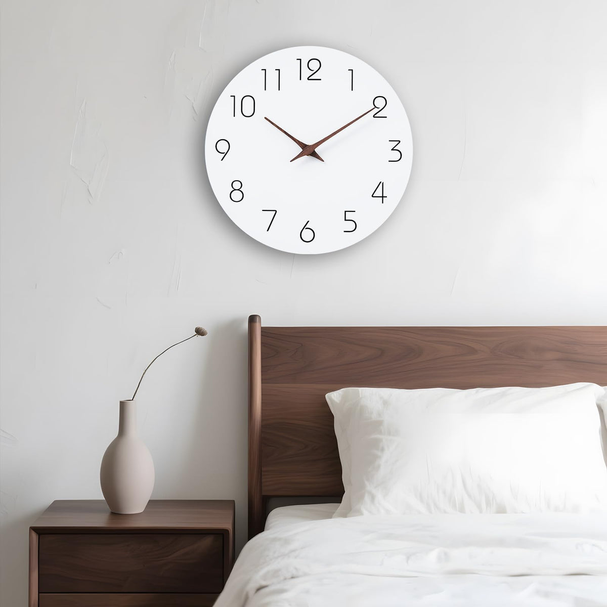 Mosewa Horloge Murale, 20cm Silencieuse sans tic-tac, Design Moderne en Bois, Parfaite pour la Décoration de la Chambre, du Salon, de la Cuisine, de la Salle de Bain et du Bureau, Noire