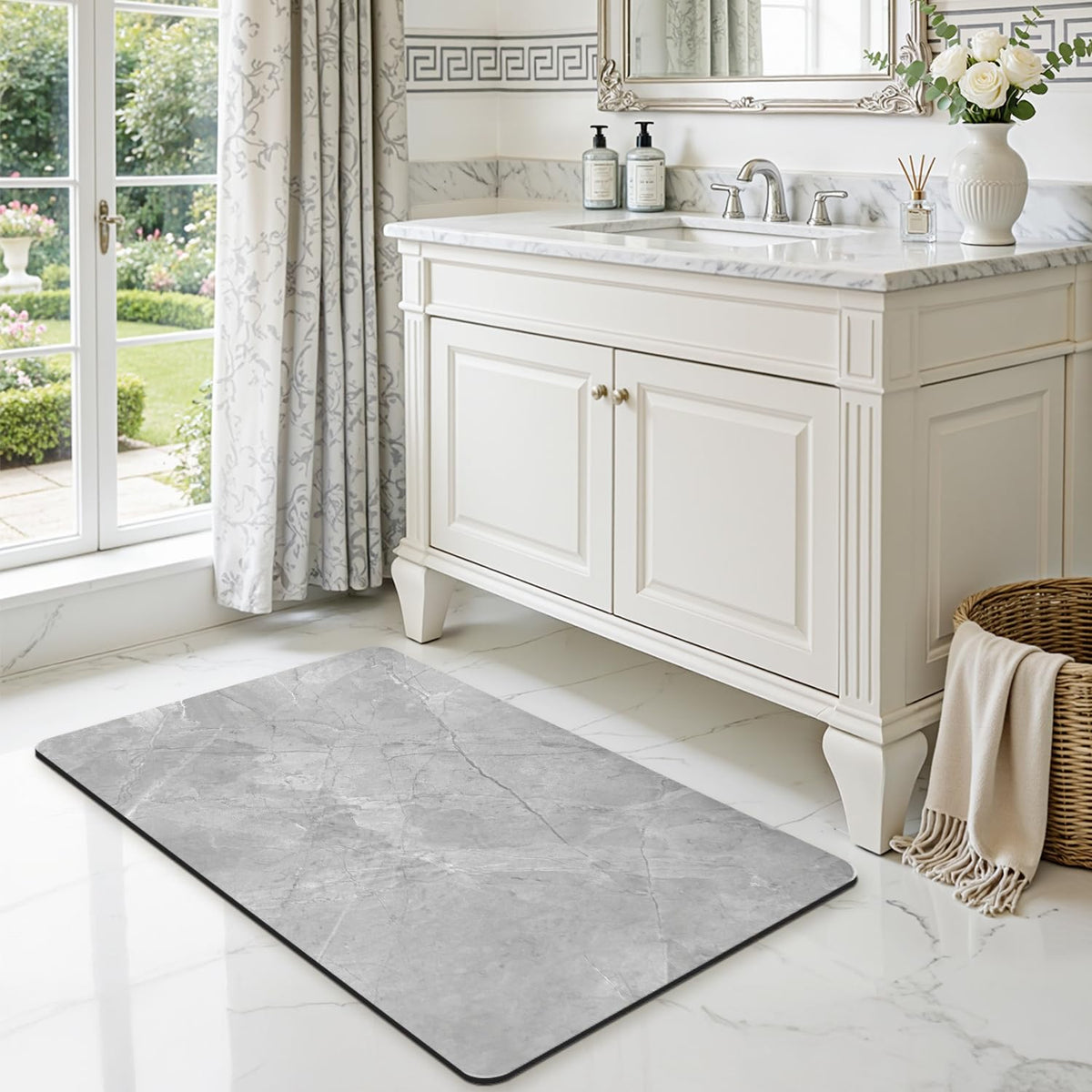 DEXI Tapis de Bain Antidérapant Ultra Mince 40x60cm Noir | Super Absorbant, Sèche Rapide, Motif Marbre Moderne, Facile à Nettoyer, pour Salle de Bain, Baignoire et Douche
