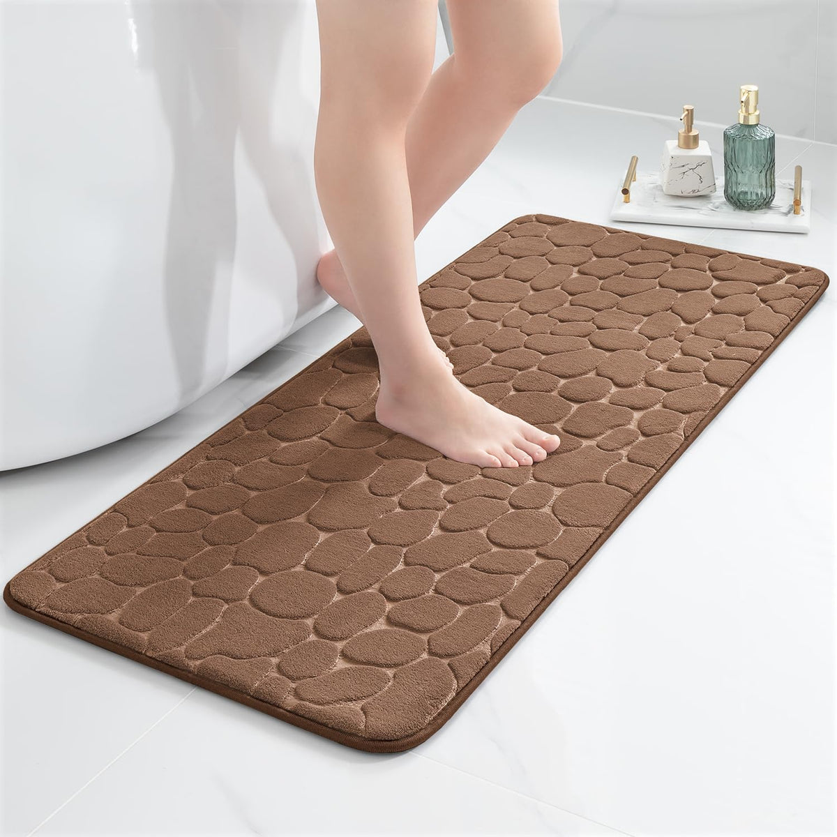 chakme Tapis de Bain en Mousse à mémoire de Forme - Tapis de Douche Absorbant - Tapis de Bain - Tapis décoratif - Antidérapant - pour Salle de Bain et Salon - 43 x 61 cm - Gris foncé