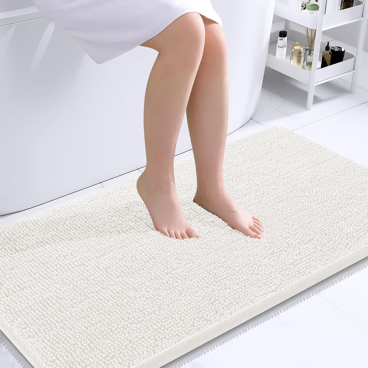 Tapis de bain OLANLY (76 x 51 cm) – Tapis en chenille ultra-doux et absorbant | Gris, dos en caoutchouc à séchage rapide, lavable en machine (pour sol de salle de bain, baignoire et douche), accessoire de décoration