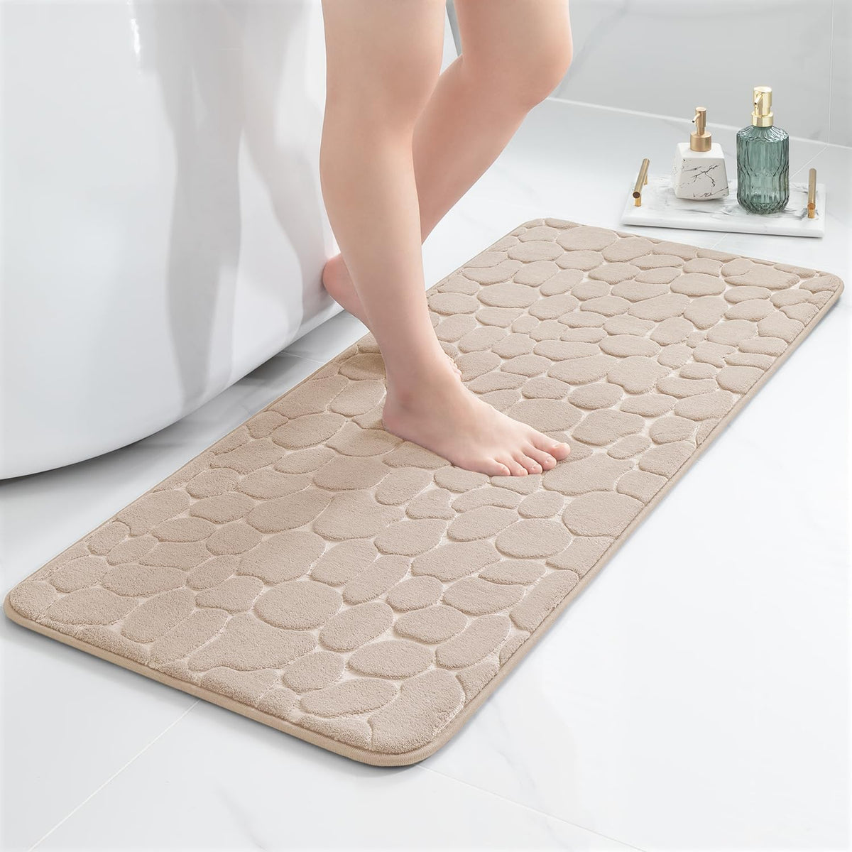 chakme Tapis de Bain en Mousse à mémoire de Forme - Tapis de Douche Absorbant - Tapis de Bain - Tapis décoratif - Antidérapant - pour Salle de Bain et Salon - 43 x 61 cm - Gris foncé