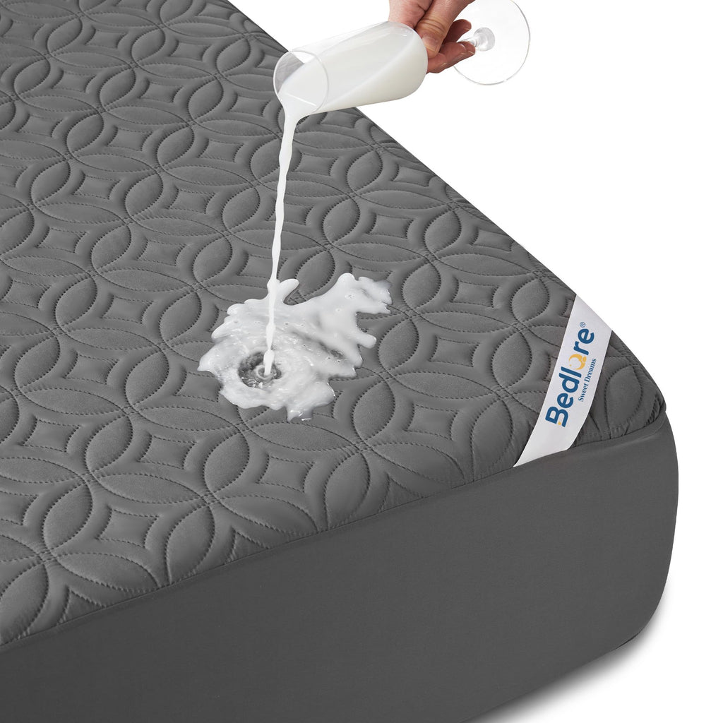 Protège-matelas imperméable BEDLORE, taille King | Bonnets profonds adaptés aux matelas de 15 à 46 cm (6 à 18 pouces), housse douce, silencieuse et résistante aux salissures, lavable (pour maison, chambre, hôtel) – Gris