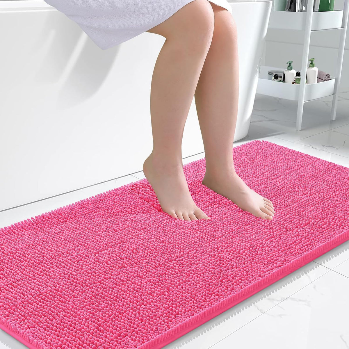 Tapis de bain OLANLY (76 x 51 cm) – Tapis en chenille ultra-doux et absorbant | Gris, dos en caoutchouc à séchage rapide, lavable en machine (pour sol de salle de bain, baignoire et douche), accessoire de décoration