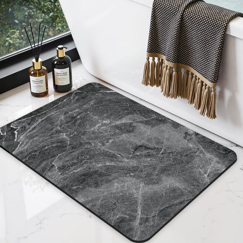 DEXI Tapis de Bain Antidérapant Ultra Mince 40x60cm Noir | Super Absorbant, Sèche Rapide, Motif Marbre Moderne, Facile à Nettoyer, pour Salle de Bain, Baignoire et Douche