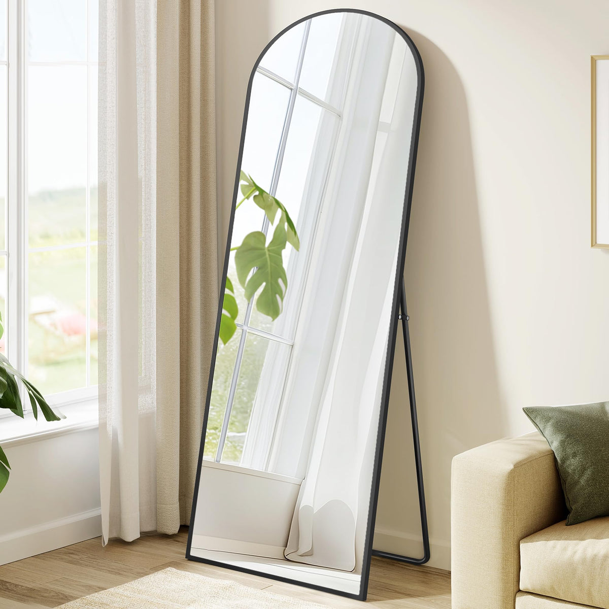 SONGMICS Miroir Intégral, 160 x 50 cm, Miroir Arqué sur Pied, à Poser au Sol, Cadre en Alliage d’Aluminium, Verre Trempé, pour Chambre, Salon, Dressing, Noir d'encre LFM031B01 | Cadre en alliage d'aluminium pour chambre à coucher, salon, vestiaire, noir m