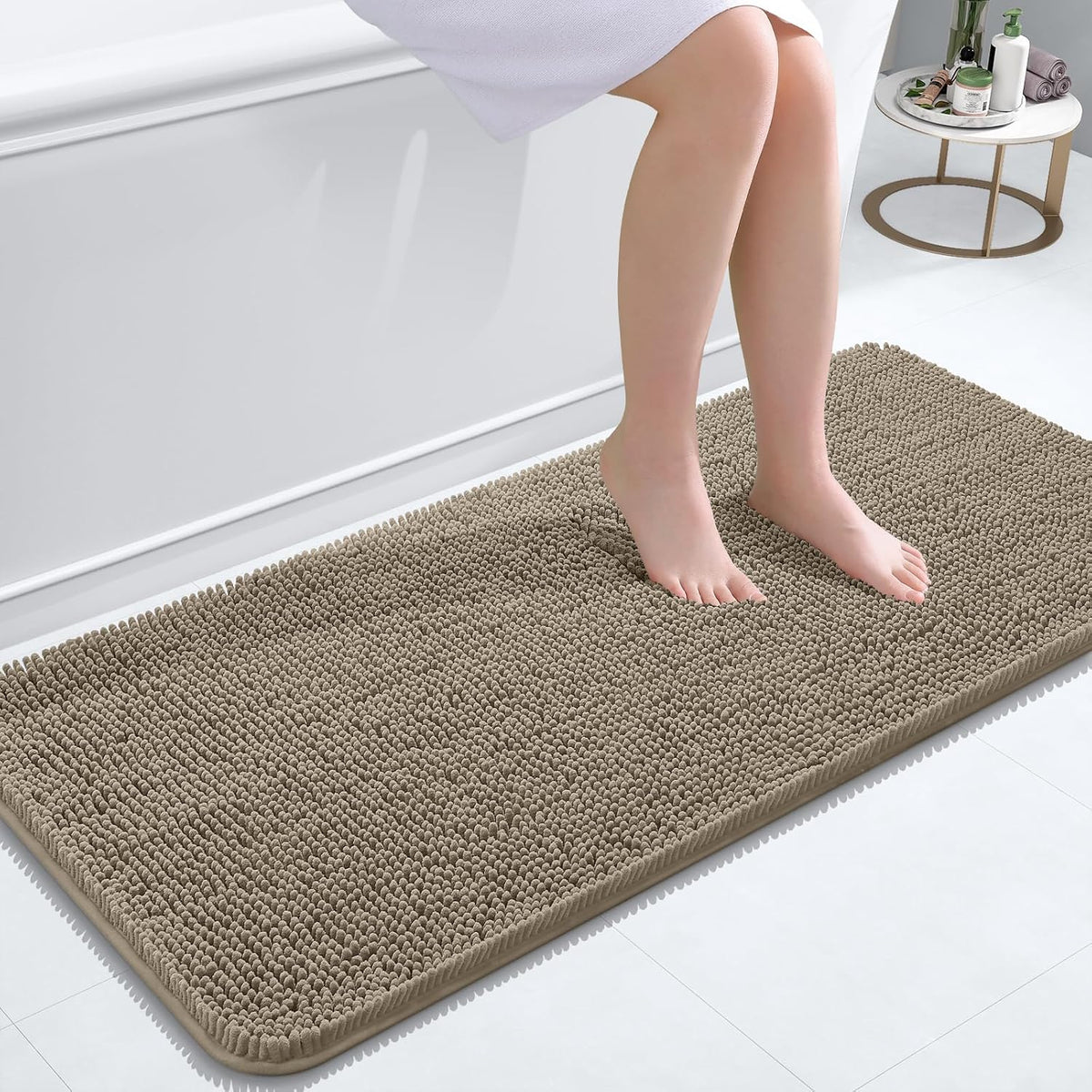 Tapis de bain OLANLY (76 x 51 cm) – Tapis en chenille ultra-doux et absorbant | Gris, dos en caoutchouc à séchage rapide, lavable en machine (pour sol de salle de bain, baignoire et douche), accessoire de décoration