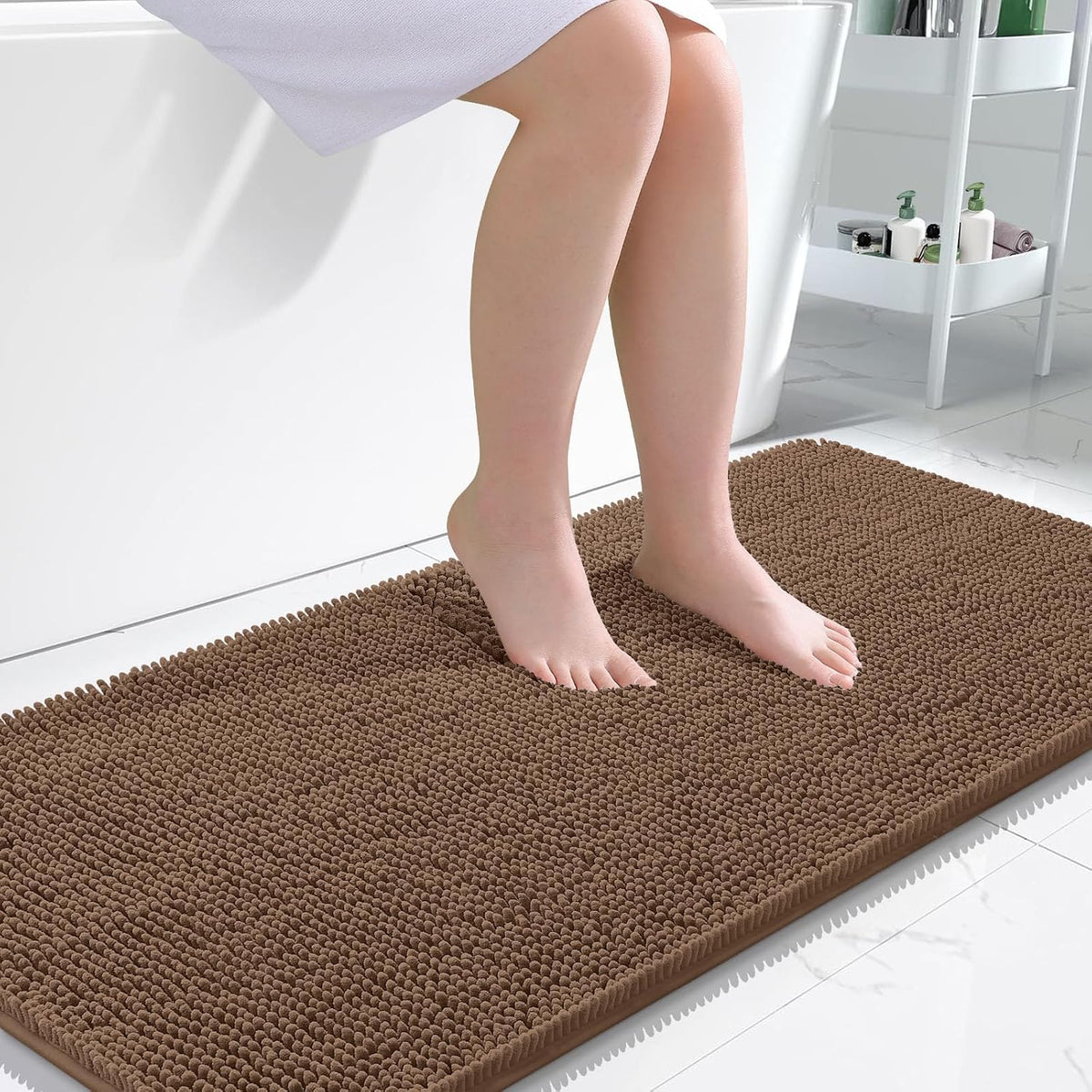 Tapis de bain OLANLY (76 x 51 cm) – Tapis en chenille ultra-doux et absorbant | Gris, dos en caoutchouc à séchage rapide, lavable en machine (pour sol de salle de bain, baignoire et douche), accessoire de décoration