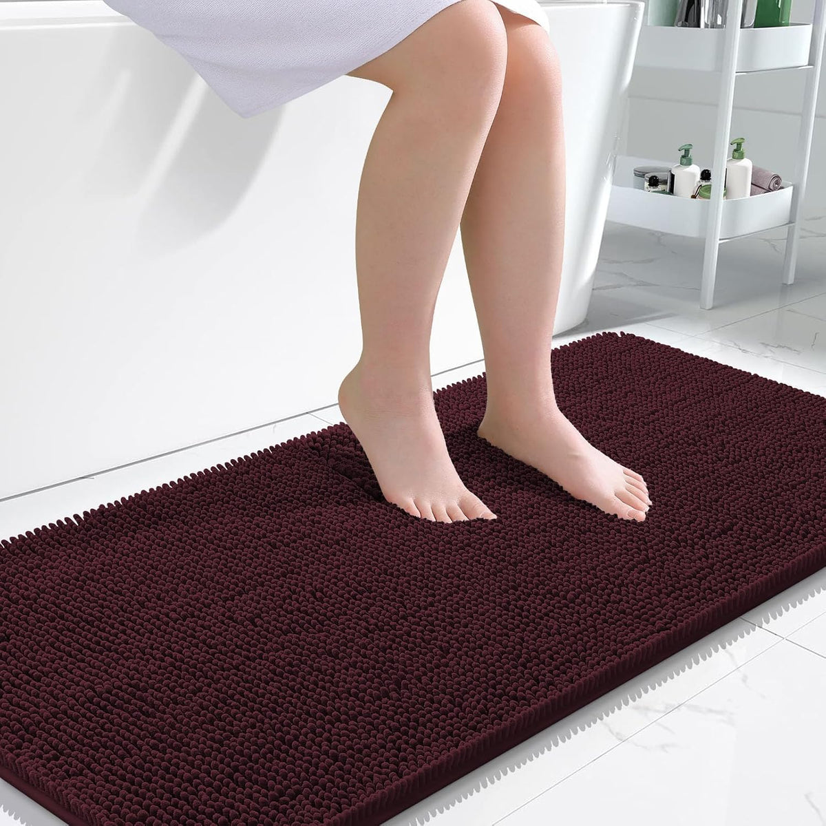 Tapis de bain OLANLY (76 x 51 cm) – Tapis en chenille ultra-doux et absorbant | Gris, dos en caoutchouc à séchage rapide, lavable en machine (pour sol de salle de bain, baignoire et douche), accessoire de décoration