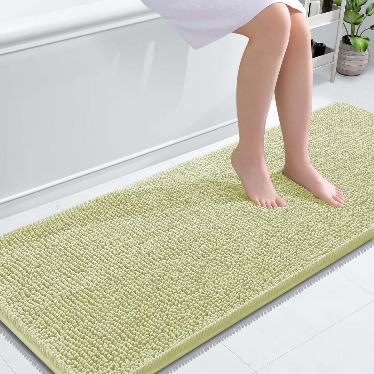 Tapis de bain OLANLY (76 x 51 cm) – Tapis en chenille ultra-doux et absorbant | Gris, dos en caoutchouc à séchage rapide, lavable en machine (pour sol de salle de bain, baignoire et douche), accessoire de décoration
