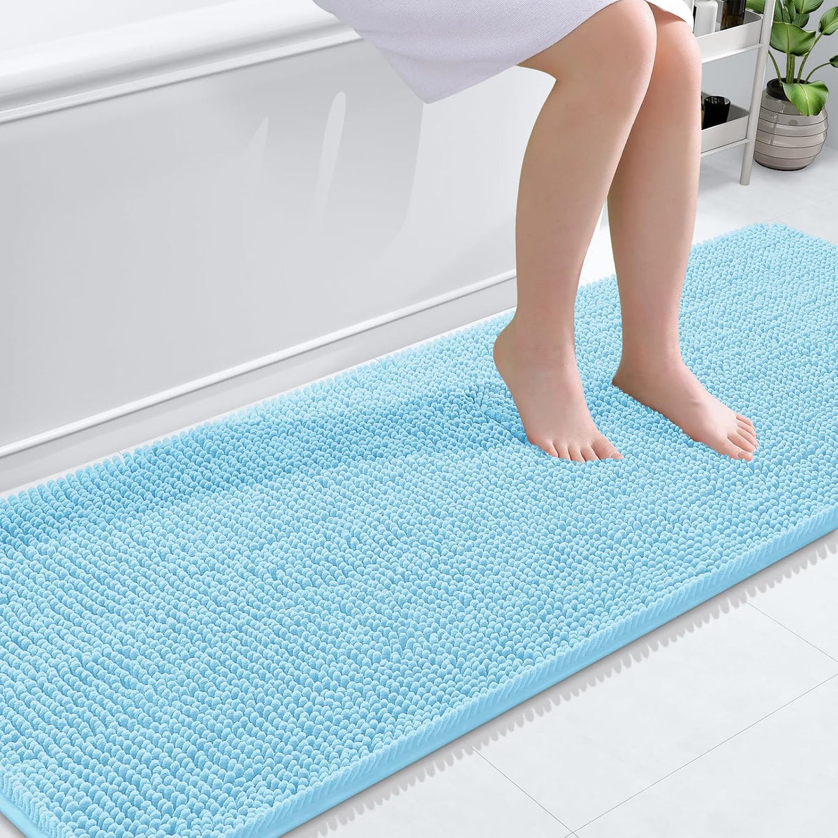 Tapis de bain OLANLY (76 x 51 cm) – Tapis en chenille ultra-doux et absorbant | Gris, dos en caoutchouc à séchage rapide, lavable en machine (pour sol de salle de bain, baignoire et douche), accessoire de décoration