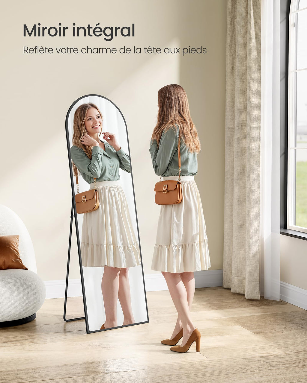 SONGMICS Miroir Intégral, 160 x 50 cm, Miroir Arqué sur Pied, à Poser au Sol, Cadre en Alliage d’Aluminium, Verre Trempé, pour Chambre, Salon, Dressing, Noir d'encre LFM031B01 | Cadre en alliage d'aluminium pour chambre à coucher, salon, vestiaire, noir m