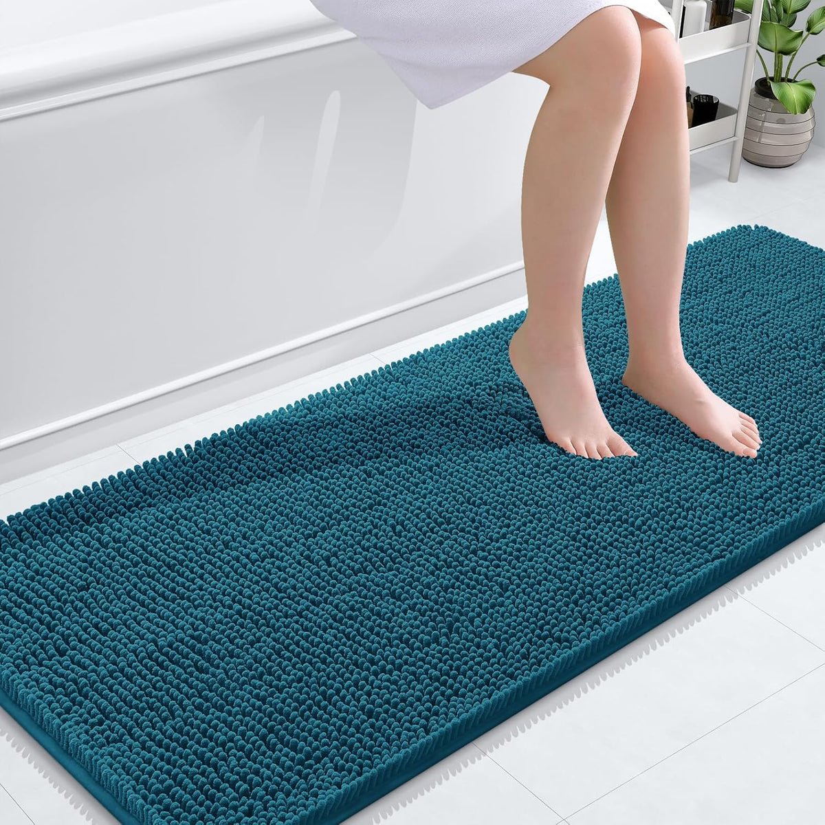 Tapis de bain OLANLY (76 x 51 cm) – Tapis en chenille ultra-doux et absorbant | Gris, dos en caoutchouc à séchage rapide, lavable en machine (pour sol de salle de bain, baignoire et douche), accessoire de décoration