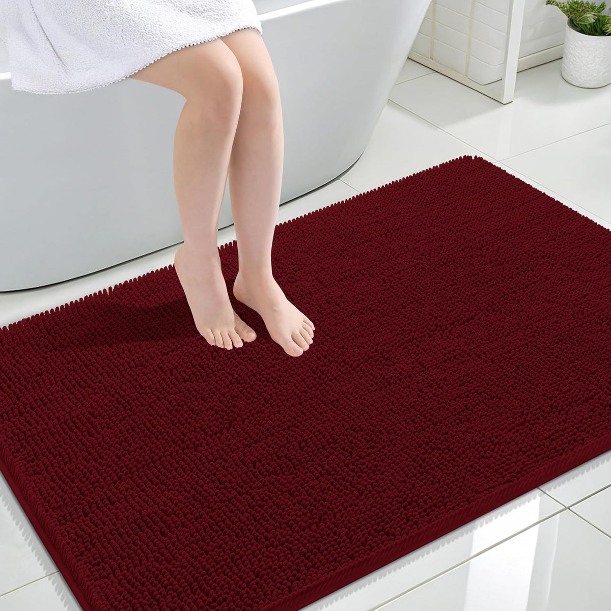 Tapis de bain OLANLY (76 x 51 cm) – Tapis en chenille ultra-doux et absorbant | Gris, dos en caoutchouc à séchage rapide, lavable en machine (pour sol de salle de bain, baignoire et douche), accessoire de décoration