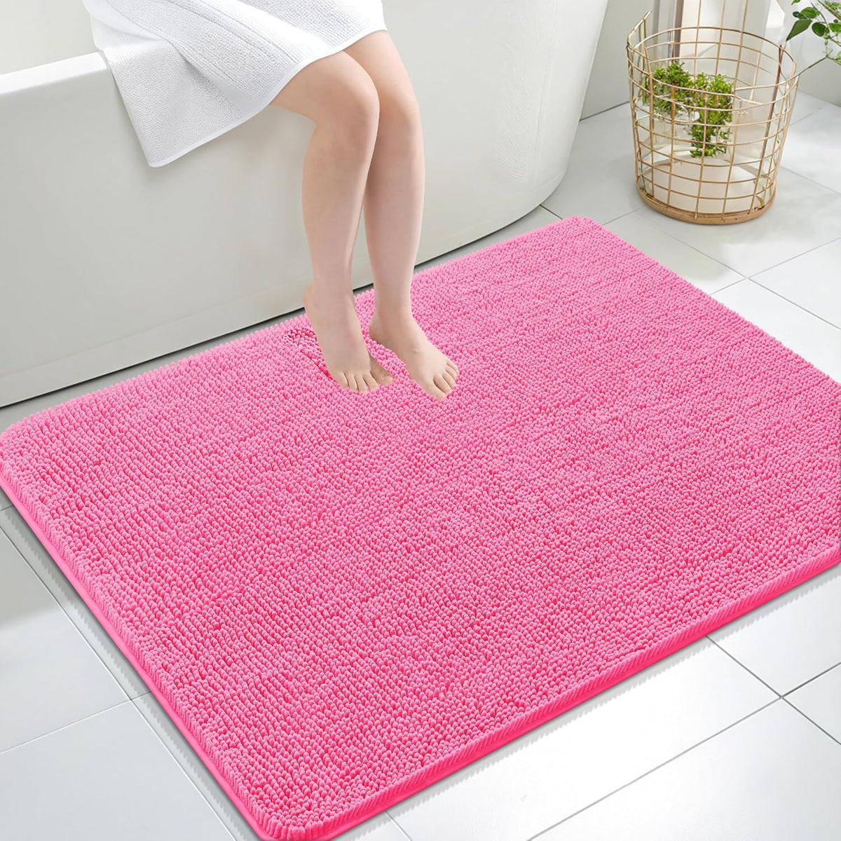 Tapis de bain OLANLY (76 x 51 cm) – Tapis en chenille ultra-doux et absorbant | Gris, dos en caoutchouc à séchage rapide, lavable en machine (pour sol de salle de bain, baignoire et douche), accessoire de décoration